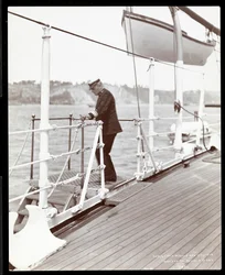 Konteradmiral Robley Dunglison Evans auf dem Deck der U.S.S. Maine, 1906